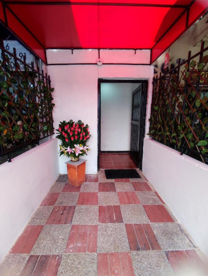 Baruch Capsula Hotell Bogotá Eksteriør bilde