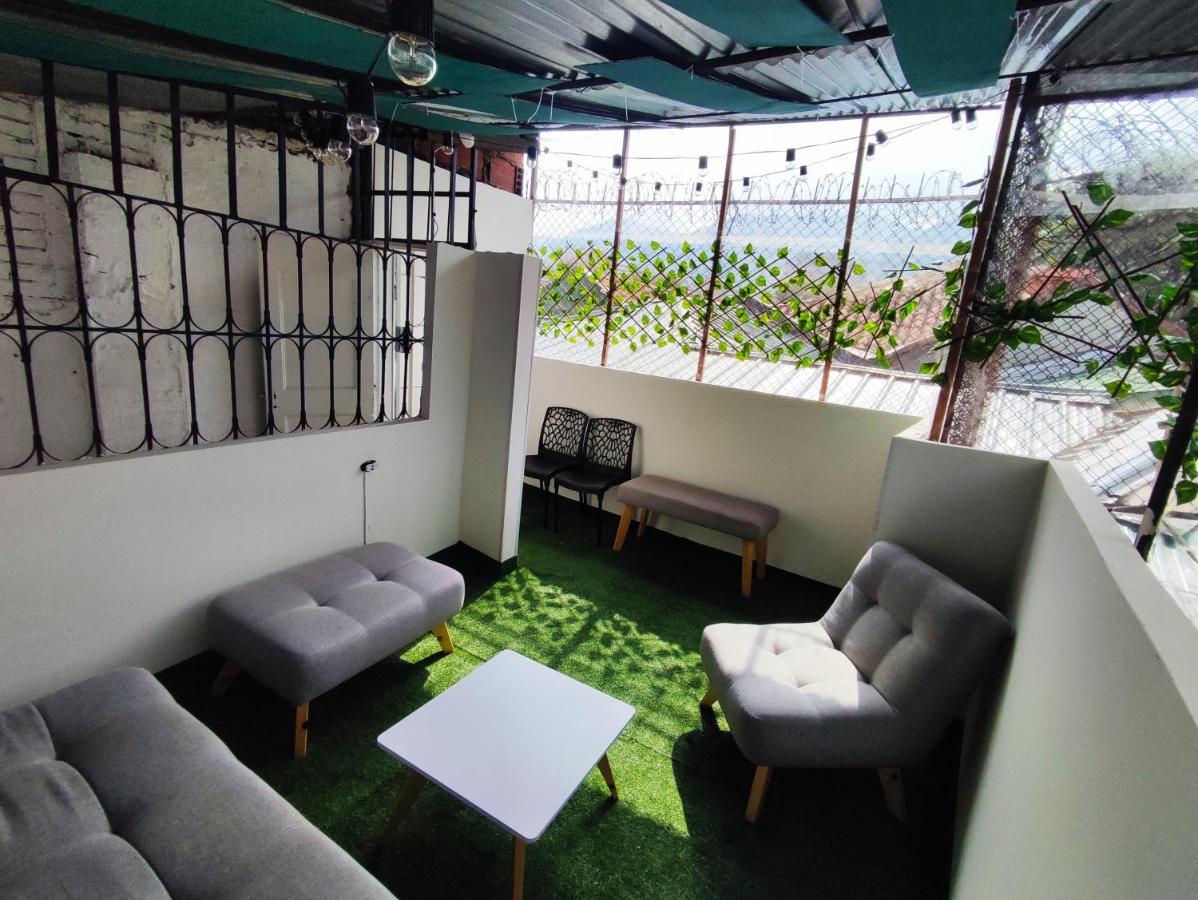 Baruch Capsula Hotell Bogotá Eksteriør bilde